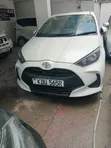 Toyota Yaris 2018 White - 1