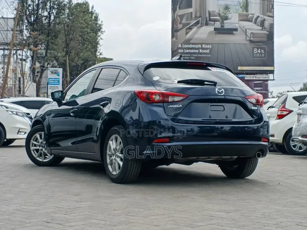 Mazda Axela 2019 Hatchback - 1
