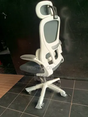 Boss Office Products Kiti cha Mtendaji - Nyeupe
