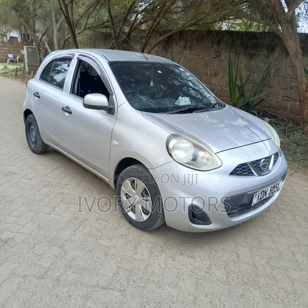 Nissan March 1.2 FWD 2016 Silver - 1