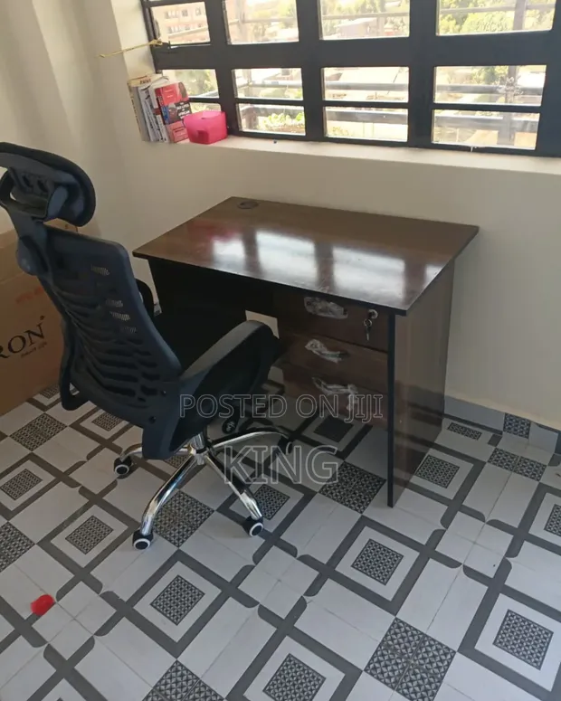 Ergonomic Chair-B Combo Desk and Office Chair - 1