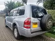 Mitsubishi Pajero 2005 Silver - 2