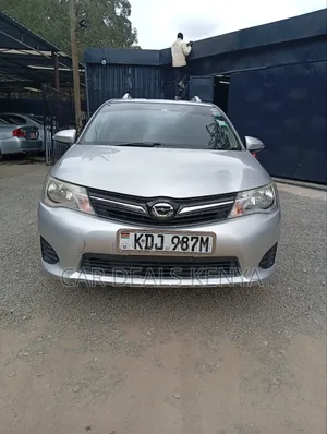 Toyota Corolla Fielder 1.5 Petrol FWD 2016 Silver