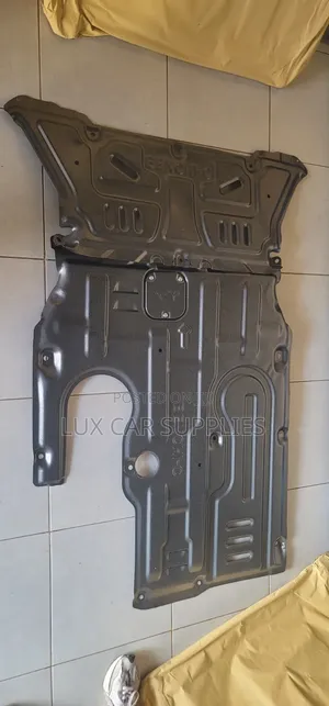 Mercedes-Benz W206/W214 Chuma Kinga ya Injini