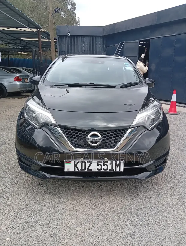 Nissan Note 1.2 Petrol 2018 Black - 1