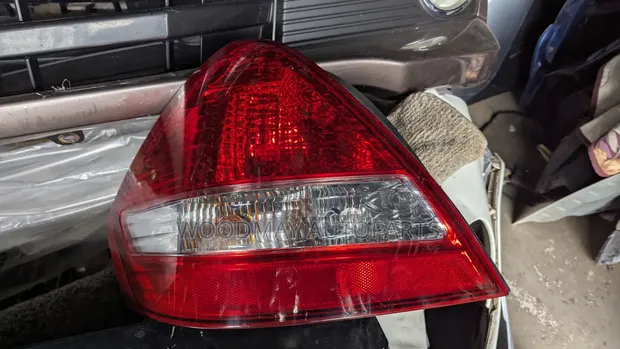 Nissan Tiida Backlight (Used) - 1