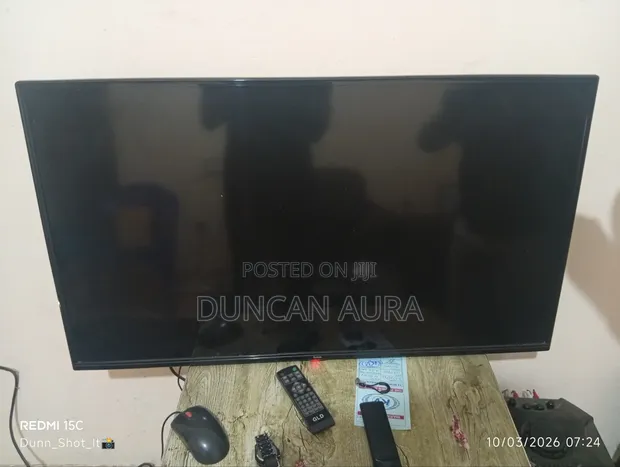 Syinix 42-inch Android TV - 1