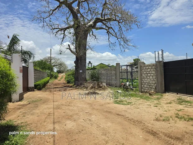 Prime Quarter Acre Plot for Sale in Diani, Galu Kinondo - 1