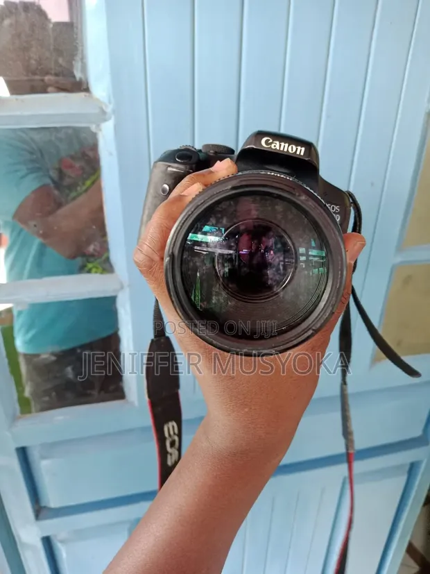 Canon EOS 750D Kamera ya DSLR Mwili - 1