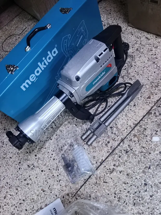 Meakida 2200W Heavy-Duty Demolition Hammer - 1
