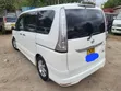 Nissan Serena 2012 White - 4