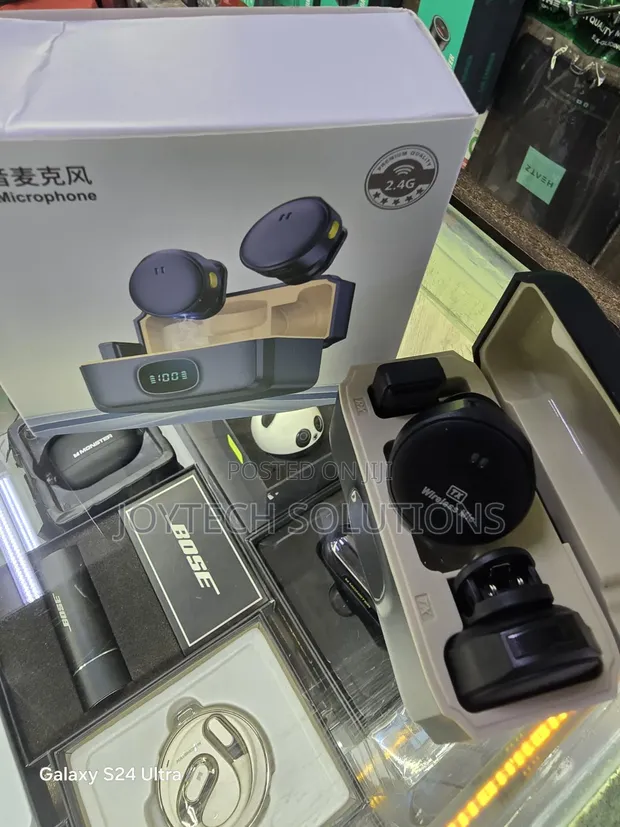 Portable Wireless Microphone Set with Smart Charging Case - 1