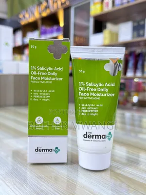 The Derma Co 1% Salicylic Acid Oil-Free Face Moisturizer