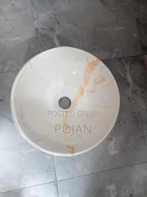 Glossy Ceramic Countertop Basin with Marble Look