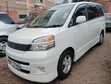 Toyota Voxy X 2WD 8-Seater 2001 White - 3