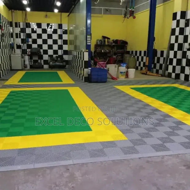 Heavy Duty Garage Floor Tiles 40x40cm Open Grid - 1
