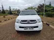 Toyota Hilux Double Cabin 2010 - 4
