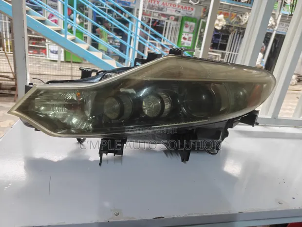 Nissan Murano Xenon Headlight - 1