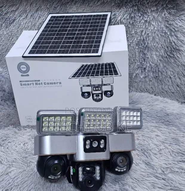Solar Wireless 4G 3-Lens PTZ CCTV Camera with Street Light - 1