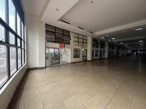 Eneo la Biashara Kupangishwa Mombasa Road