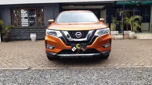 Nissan X-Trail 2.0 Petrol AWD 2019 Orange