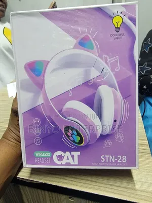 Purple Wireless Kids Headphones