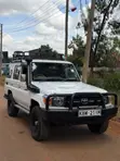 Toyota Land Cruiser 76 Series 2012 - 4