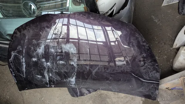 Toyota Vitz Jewela 2012 Bonnet - 1