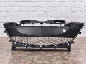 Grille ya Mbele ya Bumper ya Mazda Axela (2010-2012)