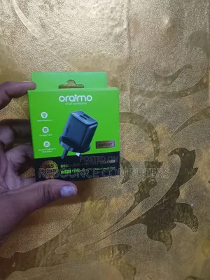Oraimo Dual-USB 12W Fast Charger