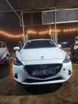 Mazda Demio 2015 Rangi ya Pearl - 1