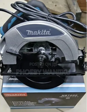 Makita 1200W 7-Inch Circular Saw