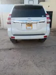 Toyota Land Cruiser Prado 2.7 2017 Nyeupe - 3