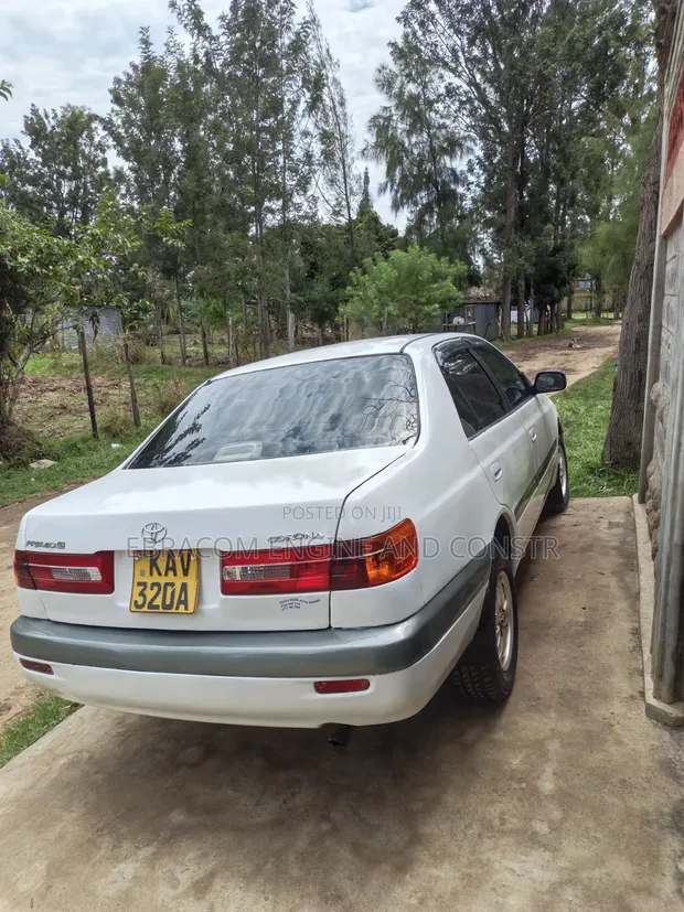 Toyota Premio 1.8 AWD 2008 - 1
