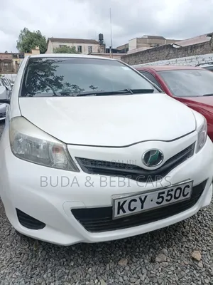 Toyota Vitz Jewella 2013