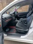 Subaru Legacy 2011 Pearl - 4