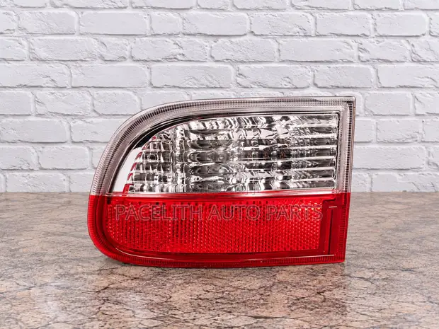 FPI Rear Reflector Lamp kwa Mazda BT-50 (2012-2014) - 1