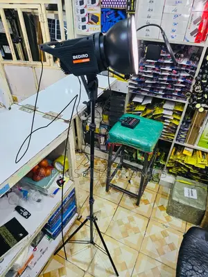 Bediro Studio Light kwa Upigaji Picha na Video