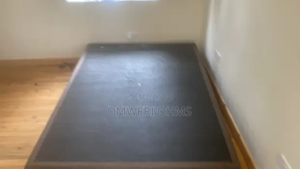 Used Upholstered Divan Bed Base - Queen Size - 1