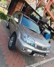 Nissan X-Trail 2004 Nyeupe - 3