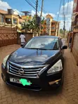 Nissan Teana 2500cc 2016 Nyeusi - 2