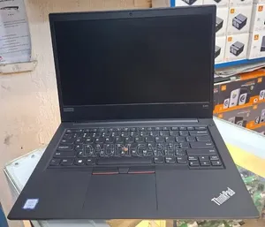 Laptopi ya Lenovo ThinkPad X1 Carbon