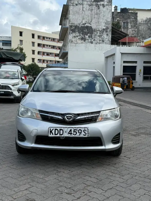 Toyota Axio 2014 Fedha - 1