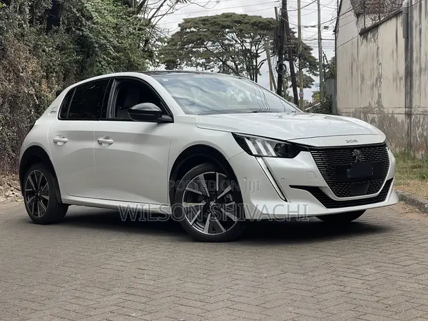 Peugeot 208 GT Line 2021 Nyeupe - 1