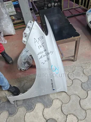 Toyota Fielder/Axio 2016-2018 Fender