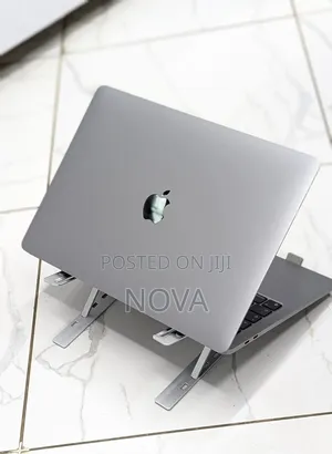 Apple MacBook Pro 8GB Intel Core i5 256GB SSD