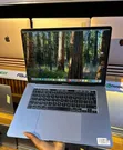 Apple MacBook Pro 8GB Intel Core i5 256GB SSD - 2