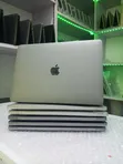 Apple MacBook Pro 8GB Intel Core i5 256GB SSD - 3