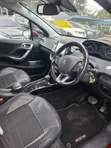 Peugeot 2008 1.2 PureTech (155 Hp) 2019 Red - 4