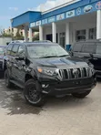 Toyota Land Cruiser Prado 2019 Nyeusi - 2